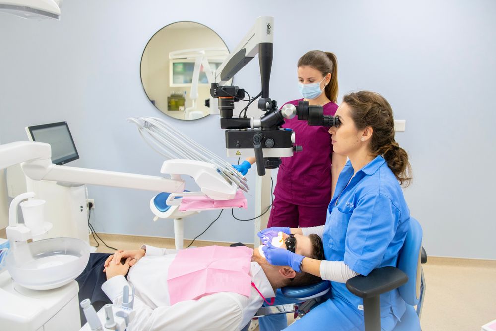 Как проходит лечение кариеса?